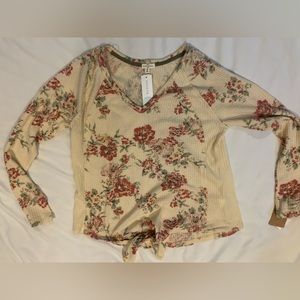 Mason & Belle Floral Top Size M